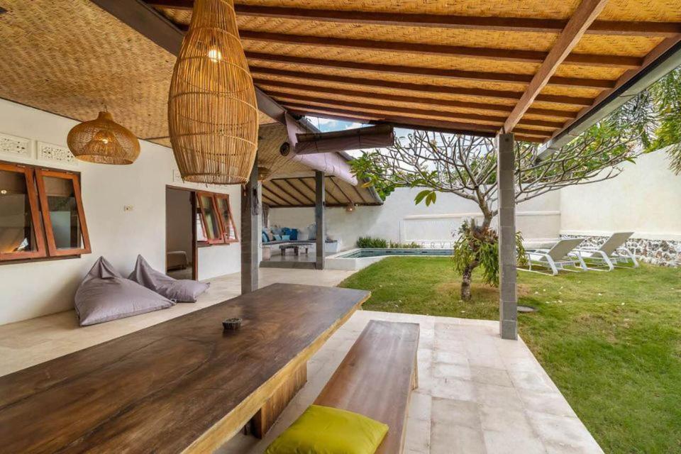 Adany Villa Uluwatu Εξωτερικό φωτογραφία